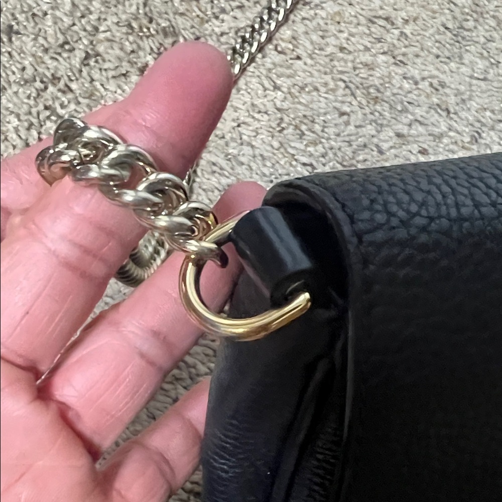 3447 Black Leather Crossbody Bag - Picture 3 of 11
